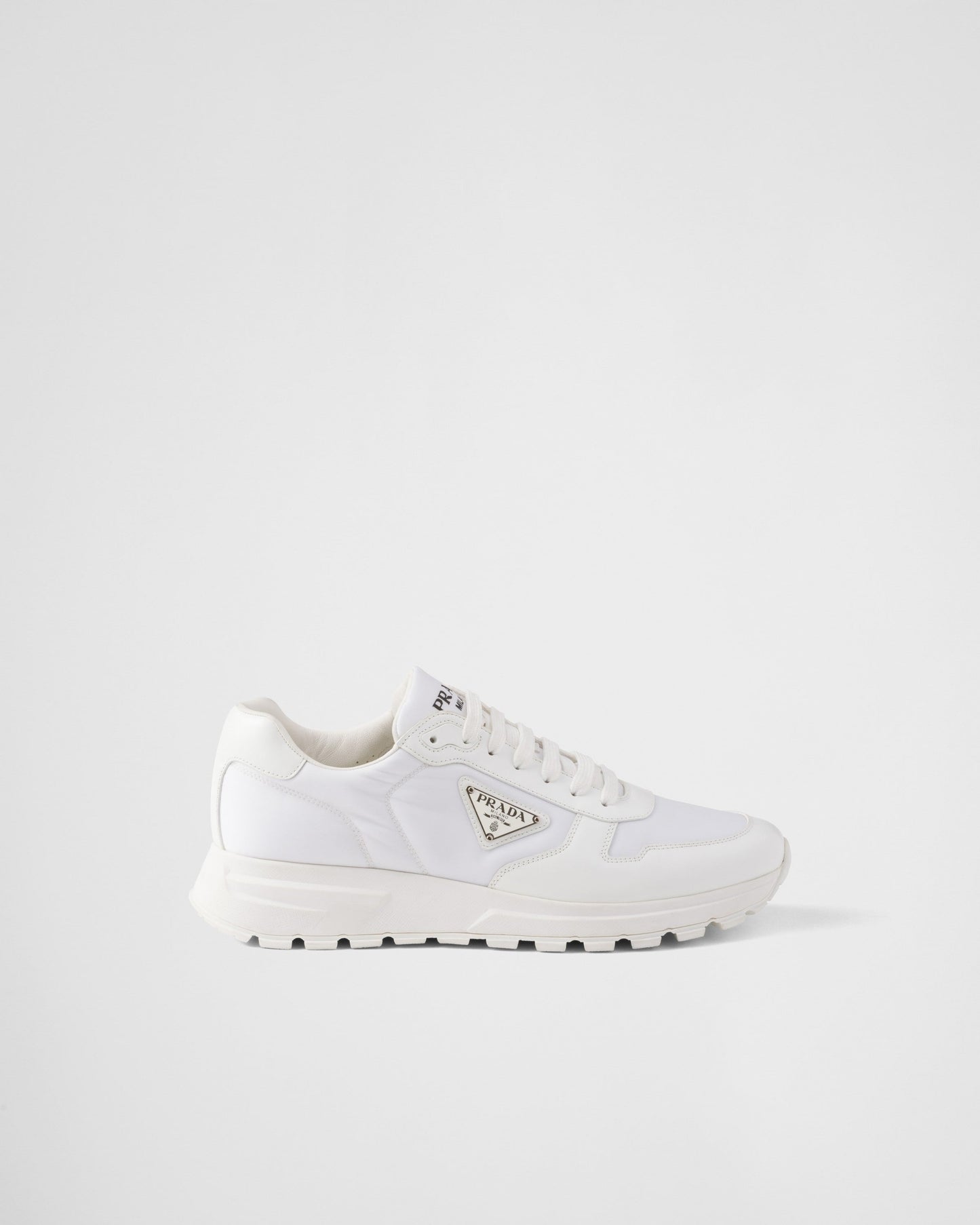 Basket Prada Blanc en cuir brossé