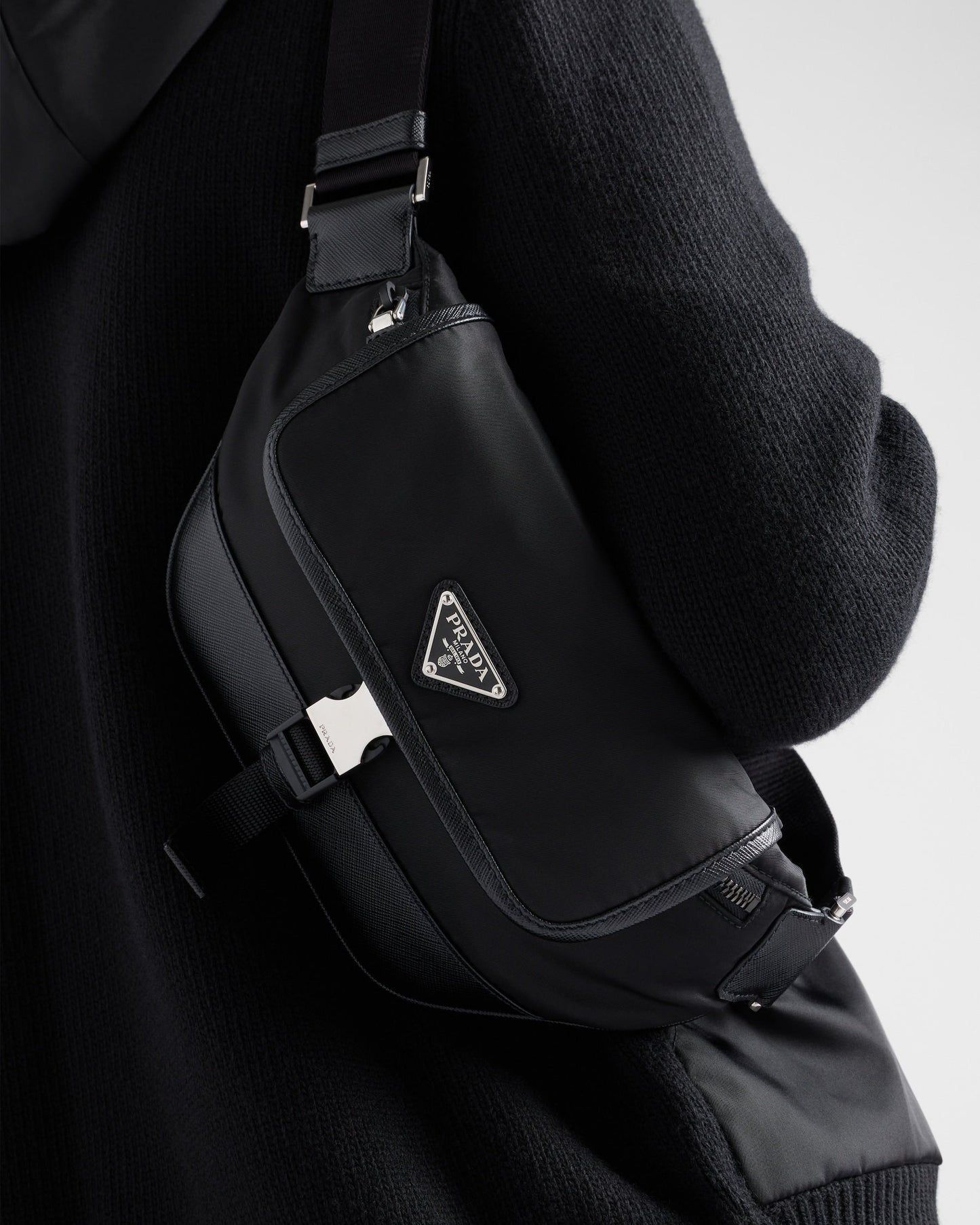 Sac porté épaule en Re-Nylon et cuir Saffiano