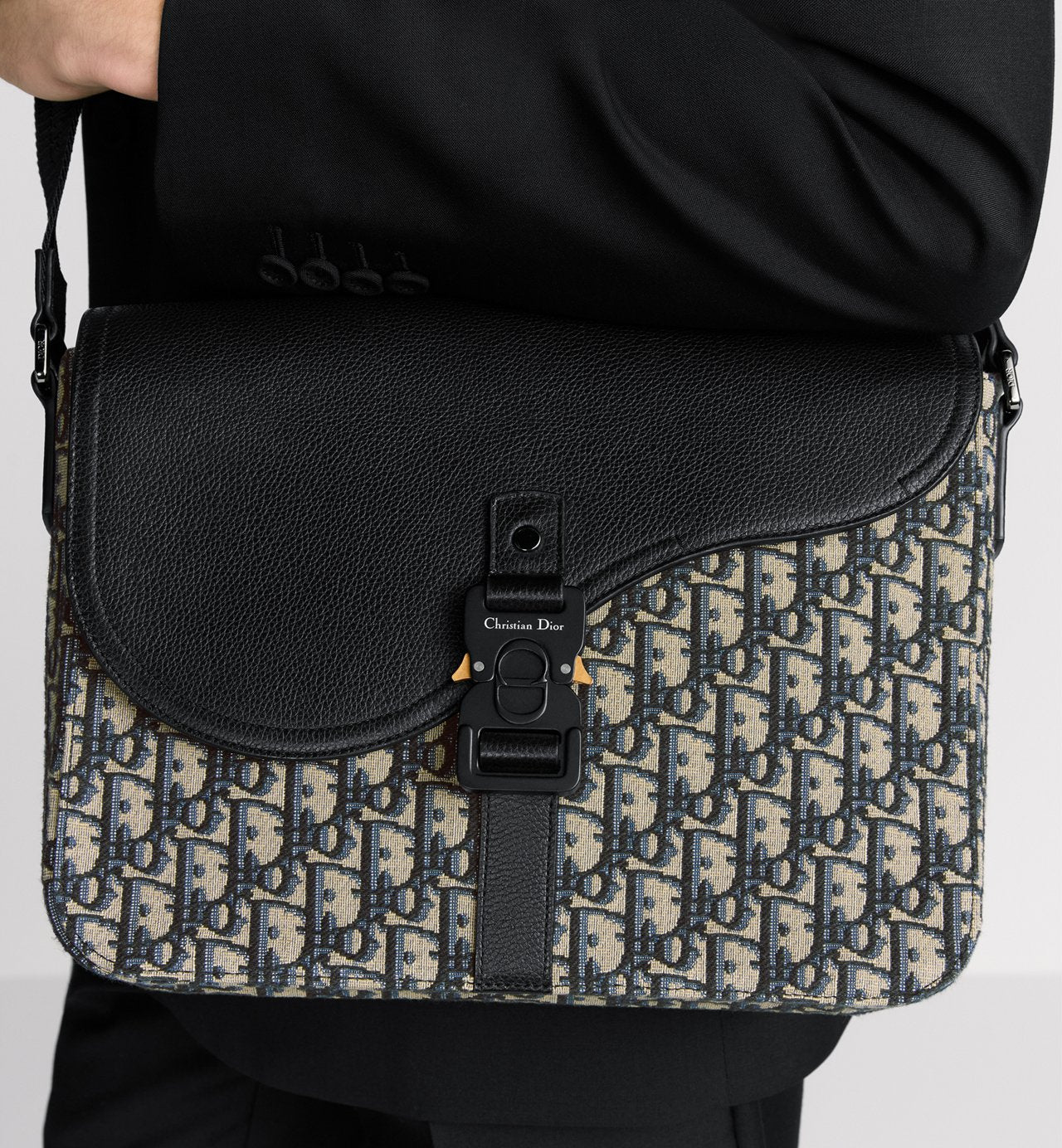 Sac Messenger à rabat Saddle Medium