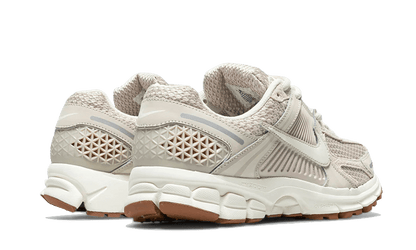 Nike Zoom Vomero 5 Light Orewood Brown